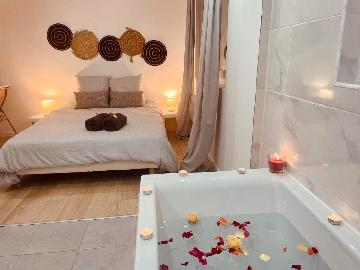 Le Terra-cota 3 Ch Privees 10' Gare-port Et Plage, Wfi, Cosy * Toulon