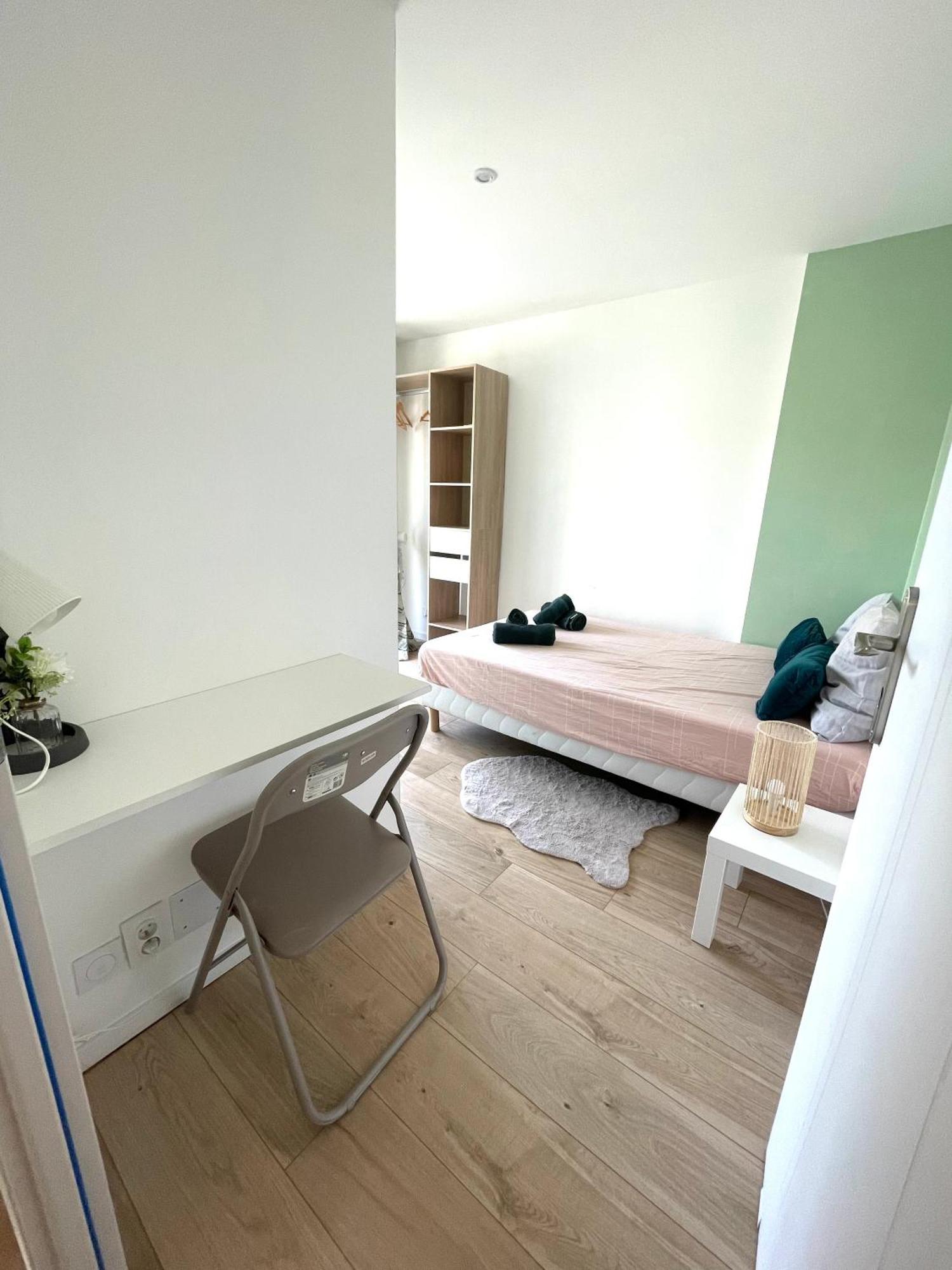 Le Terra-cota 3 Ch Privees 10' Gare-port Et Plage, Wfi, Cosy